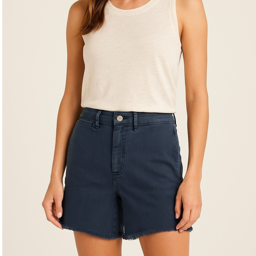 Free People FP One Frayed Hem‎ Chino Shorts Size 6 Blue Stretch Casual Raw Edge